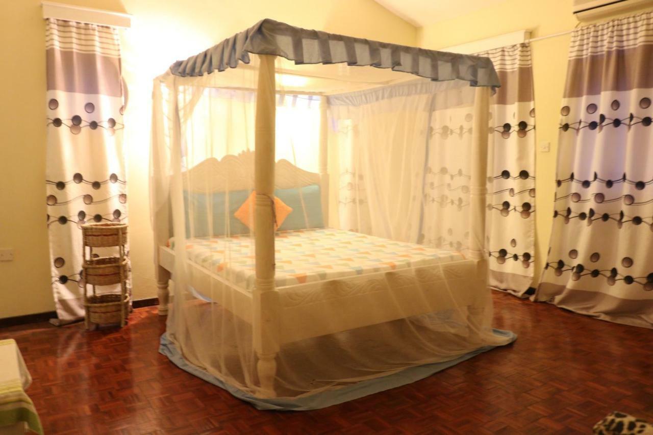 Bed and Breakfast Jua Baharini Malindi Exterior foto