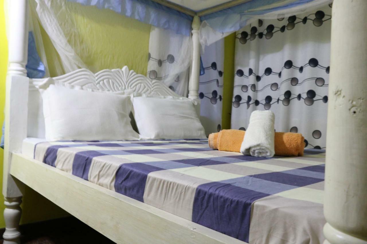 Bed and Breakfast Jua Baharini Malindi Exterior foto