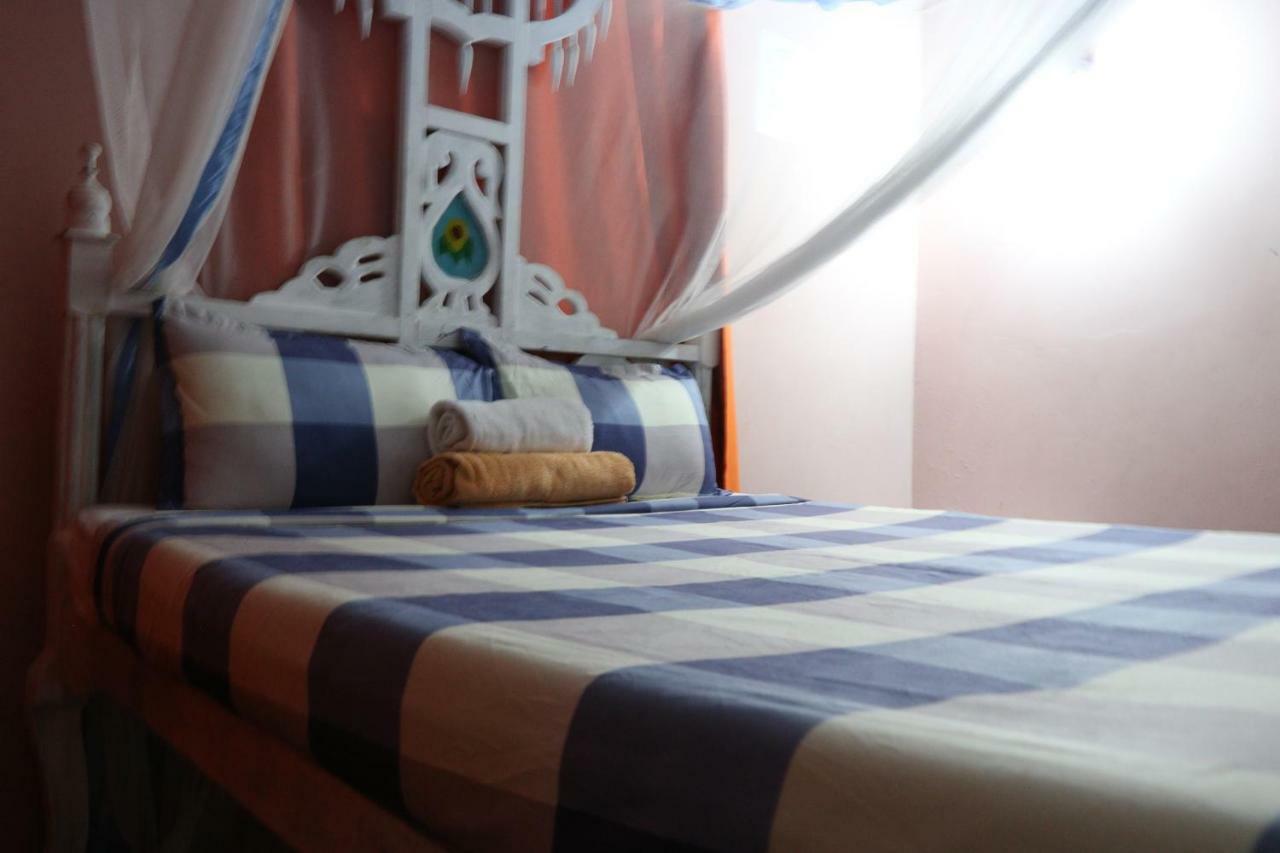 Bed and Breakfast Jua Baharini Malindi Exterior foto